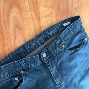 Calvin Klein Men's Dark Blue Slim Straight Jeans 32x30 NWOT